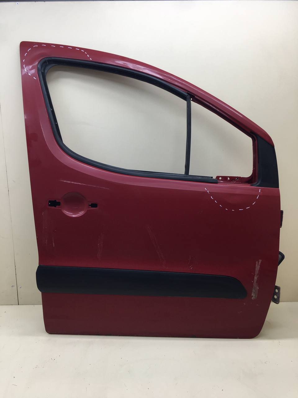Дверь передняя правая Peugeot Partner Tepee (B9) 2008-2018 Дверь передняя правая Peugeot Partner Tepee (B9) 2008-2018