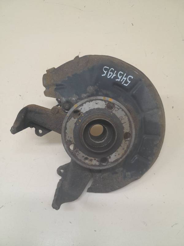 Кулак поворотный передний левый Skoda Fabia (5J) 2007-2014