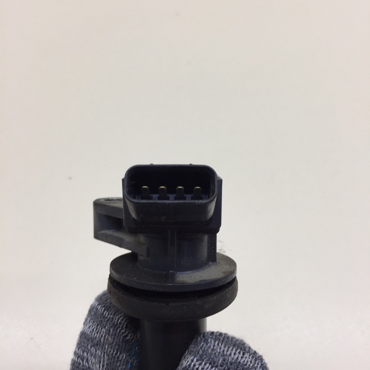 Катушка зажигания Toyota Corolla E120 2001-2007 Катушка зажигания Toyota Corolla E120 2001-2007