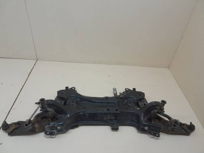 Балка подмоторная Toyota Auris (E150) 2006-2012 Балка подмоторная Toyota Auris (E150) 2006-2012