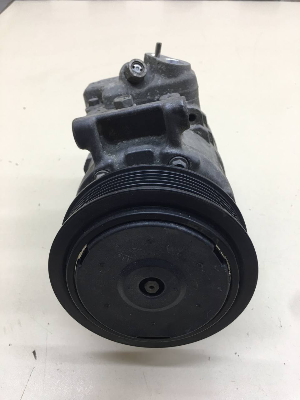 Компрессор системы кондиционирования Volkswagen Passat B7 2011-2015