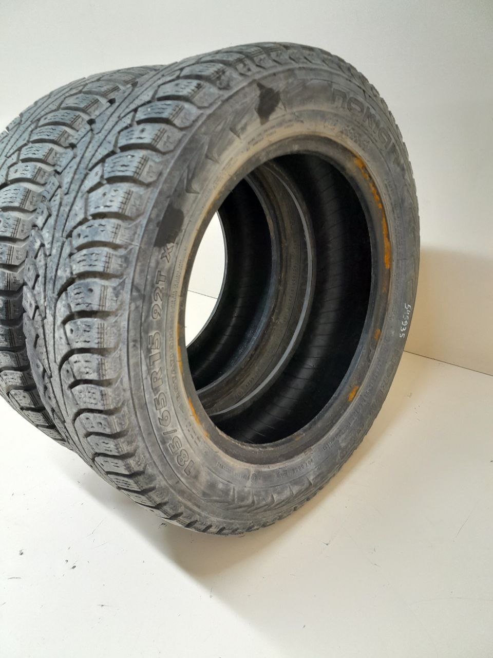 Шины R15 Зимние шипованные Nokian Nordman 5