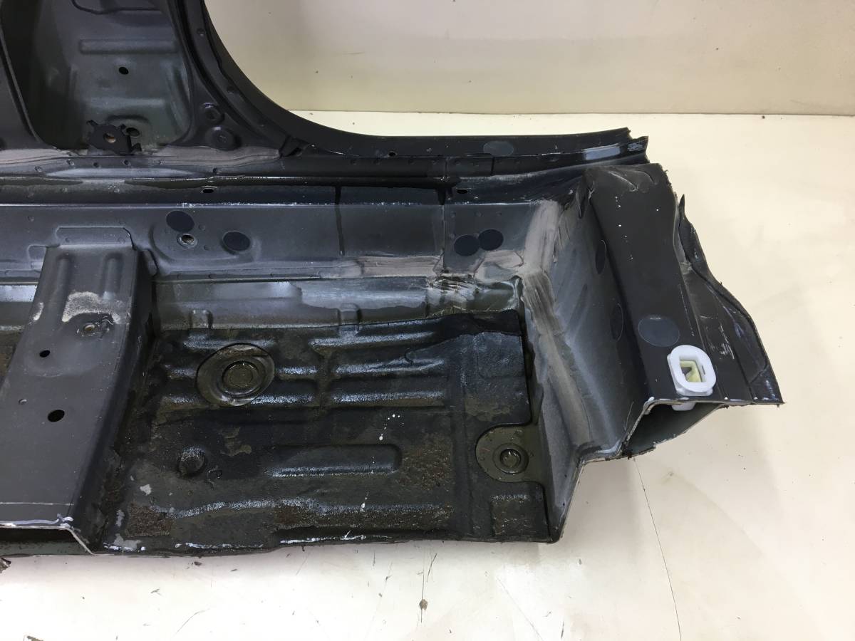 Порог со стойкой правый Toyota Camry (XV50) 2011-2017