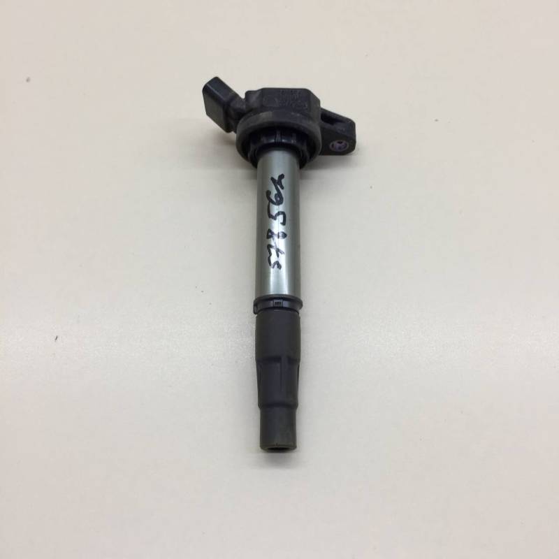 Катушка зажигания Toyota Corolla E180 2013-2019 Катушка зажигания Toyota Corolla E180 2013-2019