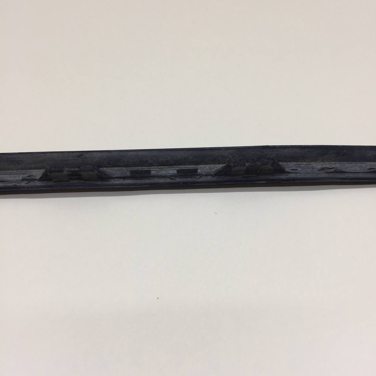 Молдинг лобового стекла BMW X5 F15/F85 2013-2018