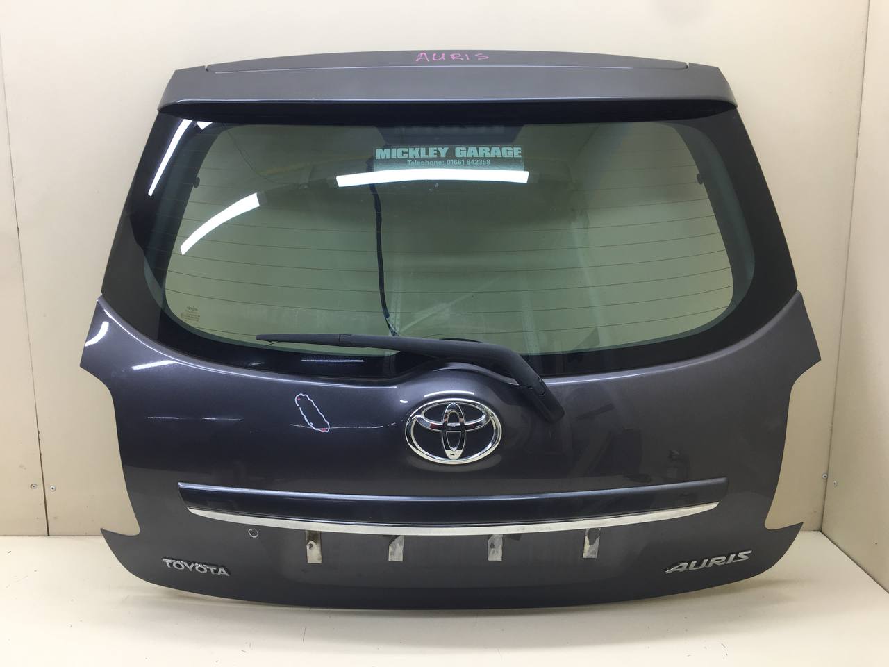 Дверь багажника со стеклом Toyota Auris (E150) 2006-2012