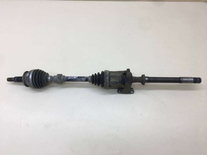 Полуось передняя правая Toyota Rav 4 (XA40) 2013-2019 Полуось передняя правая Toyota Rav 4 (XA40) 2013-2019