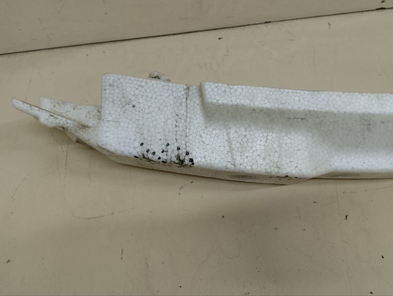 Наполнитель переднего бампера Mazda Mazda 3 (BL) 2009-2013