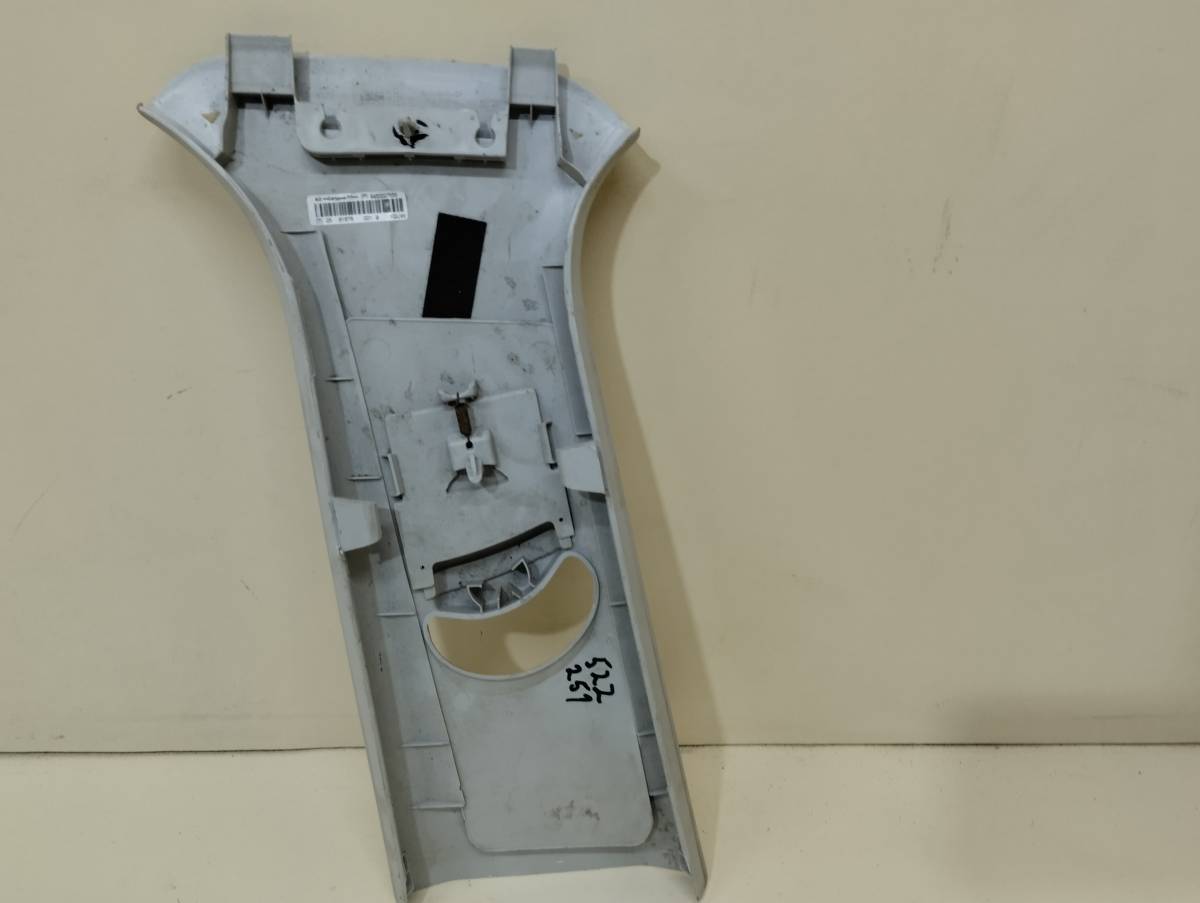 Обшивка стойки Lada Vesta 2015>