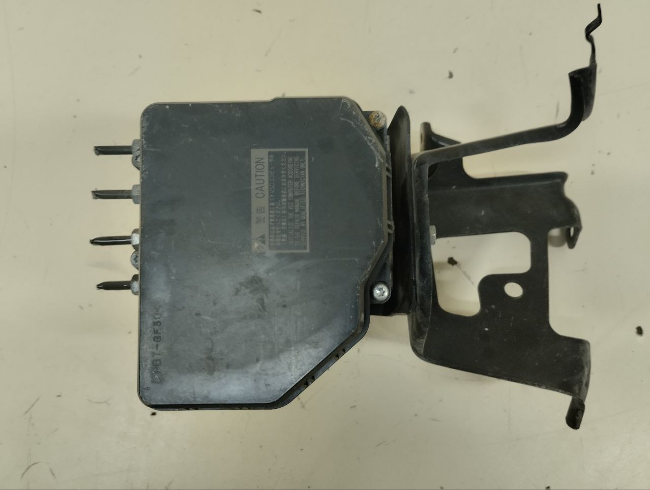 Блок ABS (насос) Lexus RX 350 /450h (XL10) 2009-2015 Блок ABS (насос) Lexus RX 350 /450h (XL10) 2009-2015
