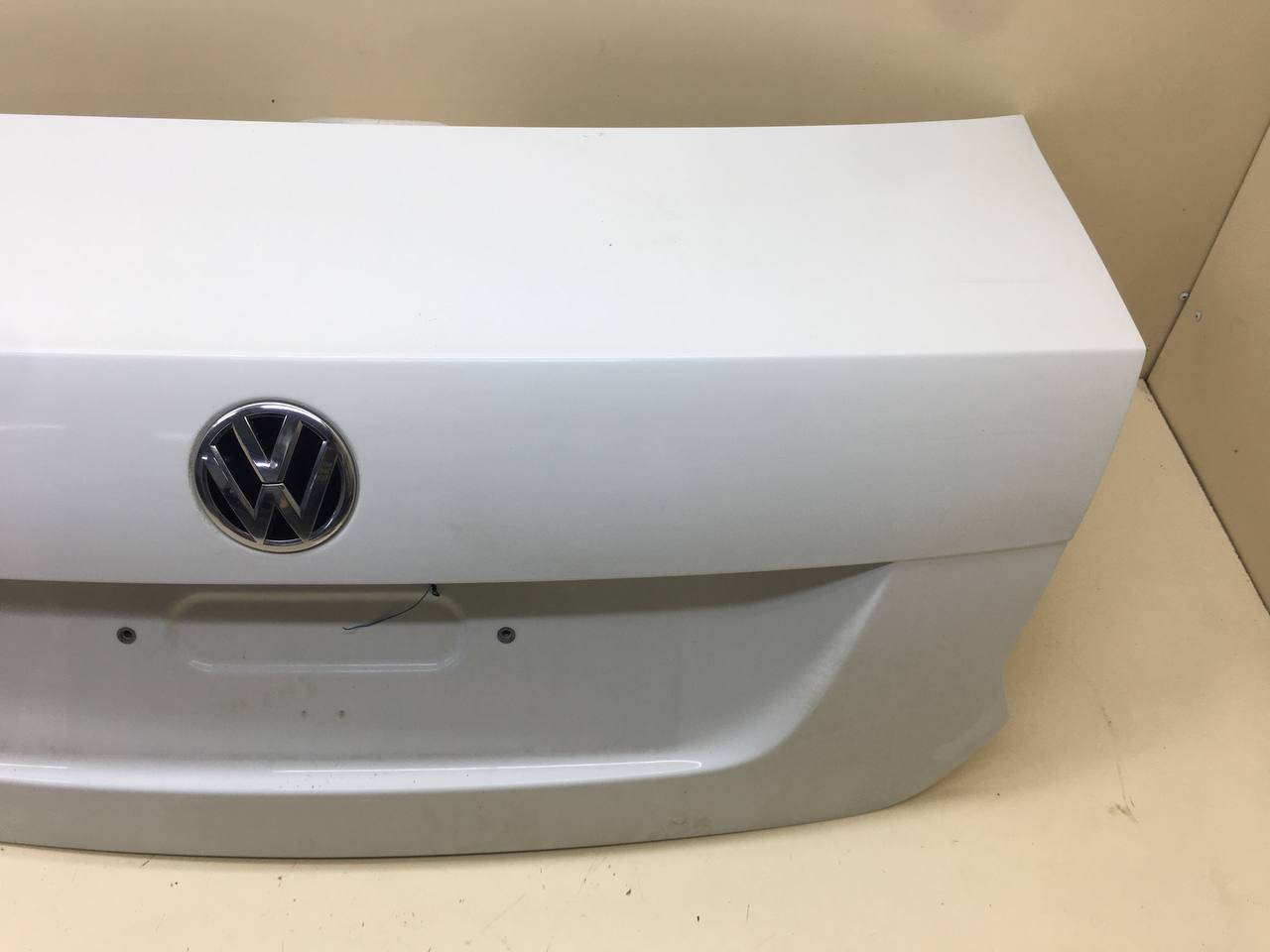 Крышка багажника Volkswagen Polo (MK5) 2011-2020 Крышка багажника Volkswagen Polo (MK5) 2011-2020
