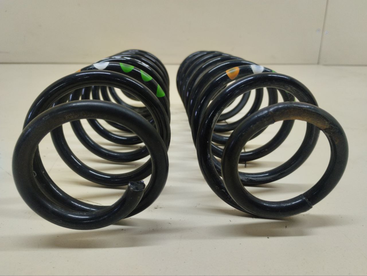 Пружина задняя Volkswagen Polo (MK5) 2011-2020 Пружина задняя Volkswagen Polo (MK5) 2011-2020