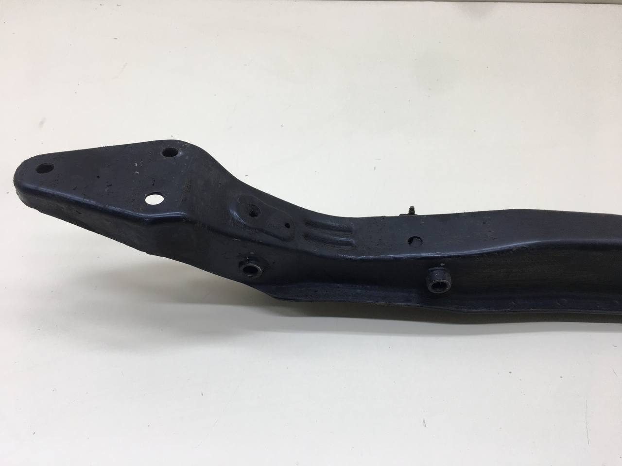 Балка передняя продольная Nissan Primera (P12) 2002-2007