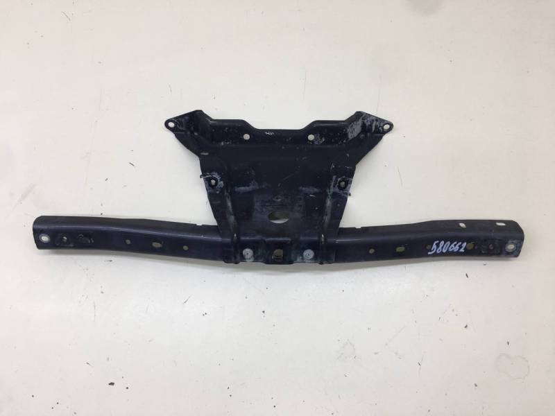 Усилитель переднего бампера Suzuki Grand Vitara 2005-2015