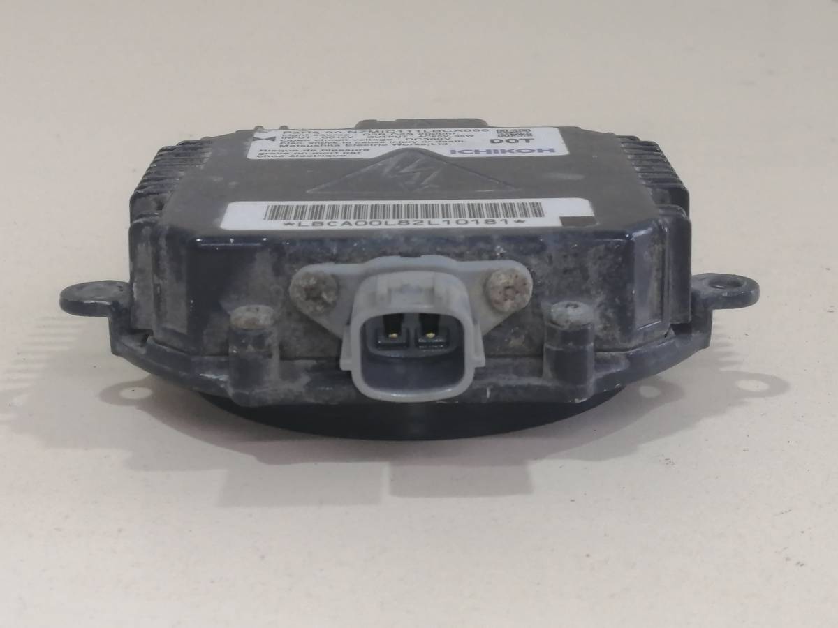 Блок ксеноновой лампы Subaru Forester (S12) 2008-2012 Блок ксеноновой лампы Subaru Forester (S12) 2008-2012