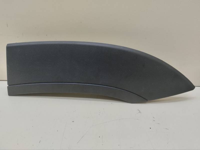Накладка заднего крыла левого Chevrolet Niva 2009-2020
