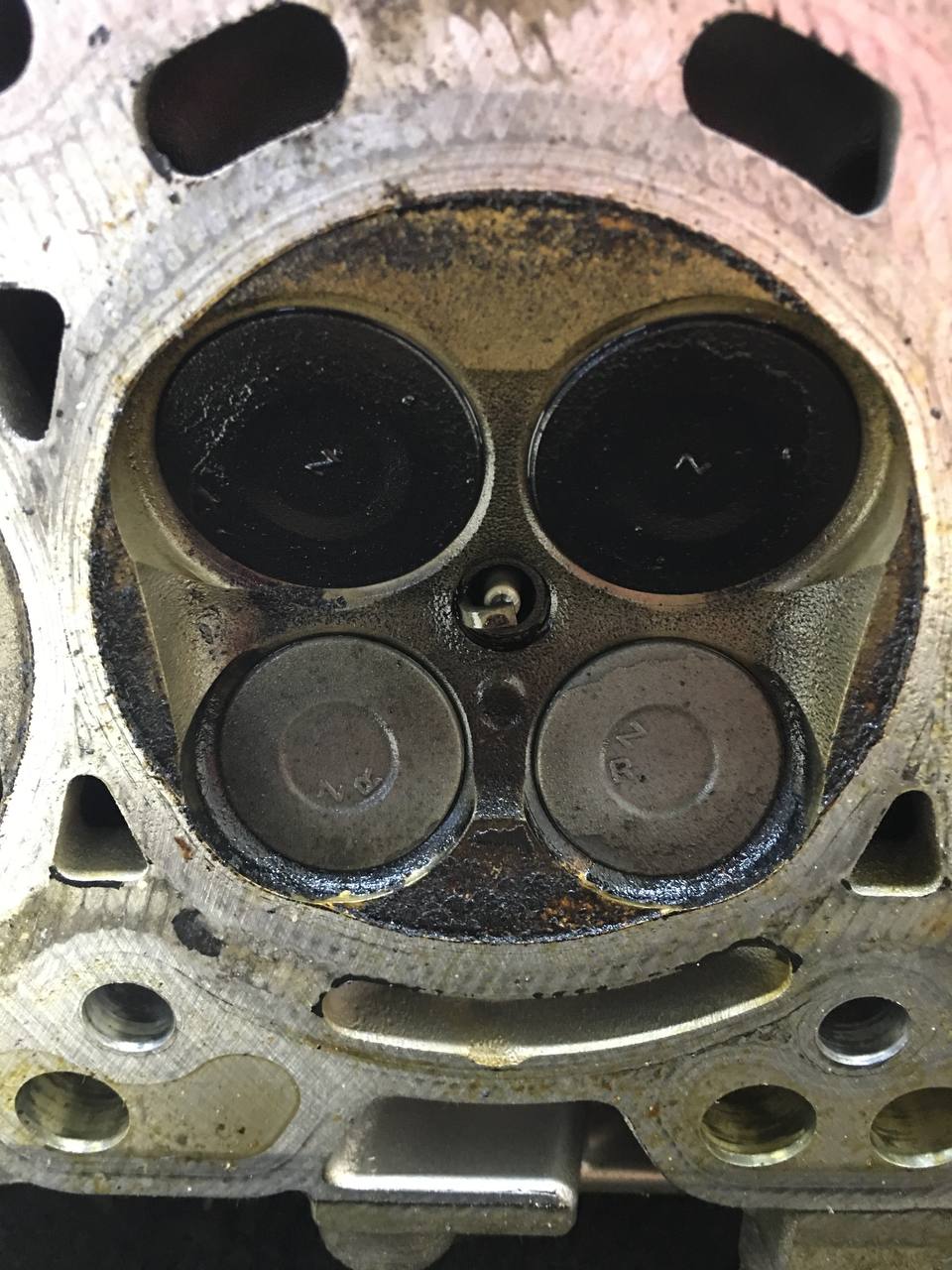 Головка блока цилиндров Toyota Rav 4 (XA40) 2013-2019 Головка блока цилиндров Toyota Rav 4 (XA40) 2013-2019