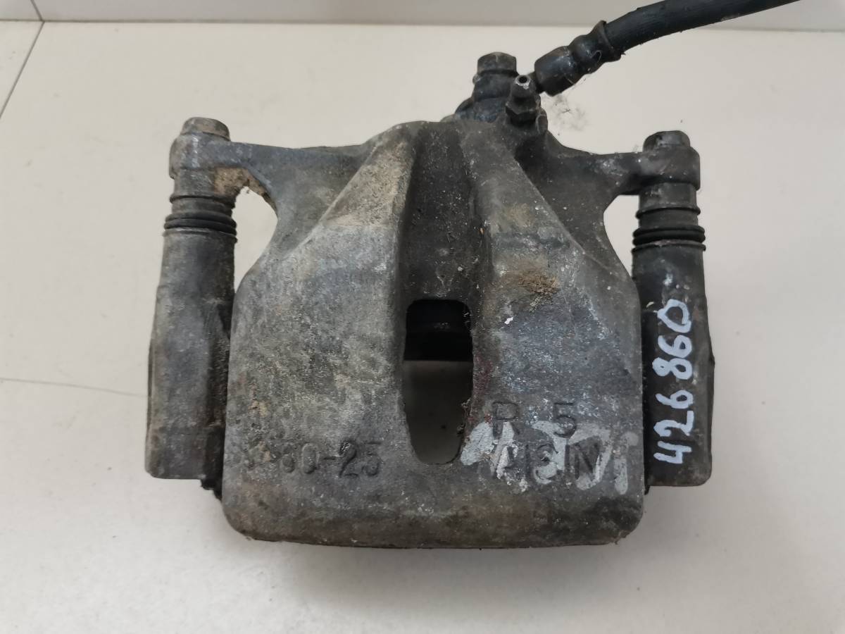 Суппорт передний правый Toyota Altezza (XE10) 1998-2005 Суппорт передний правый Toyota Altezza (XE10) 1998-2005