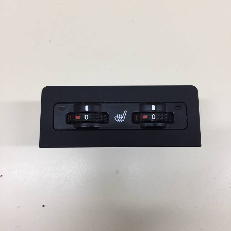 Кнопка обогрева сидений Lexus RX 350 /450h (XL10) 2009-2015