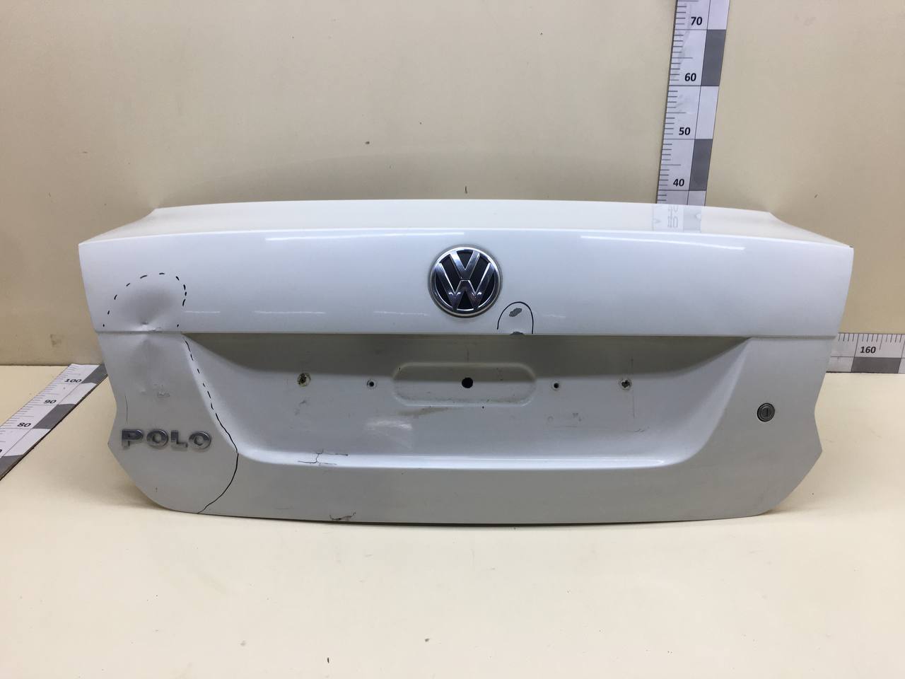 Крышка багажника Volkswagen Polo (MK5) 2011-2020