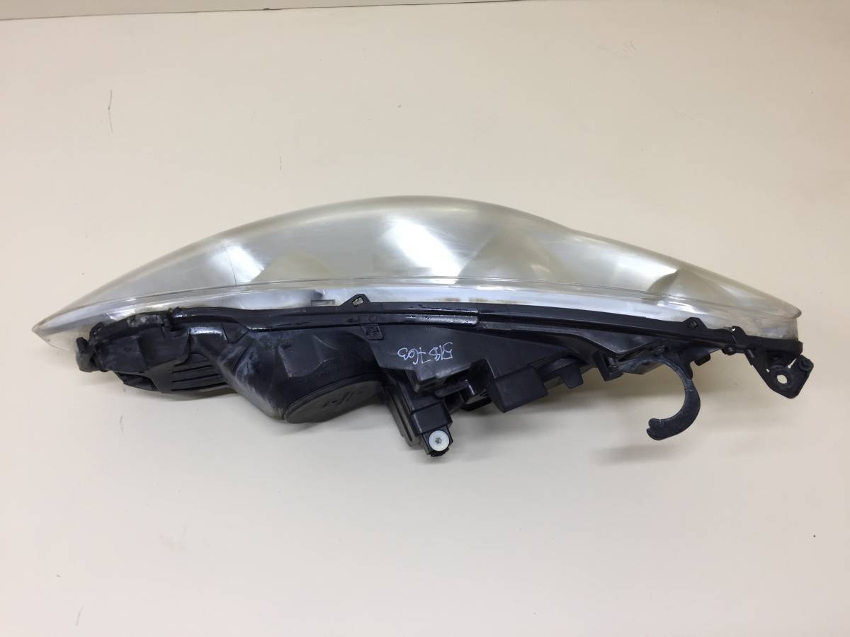 Фара правая Peugeot 308 2007>