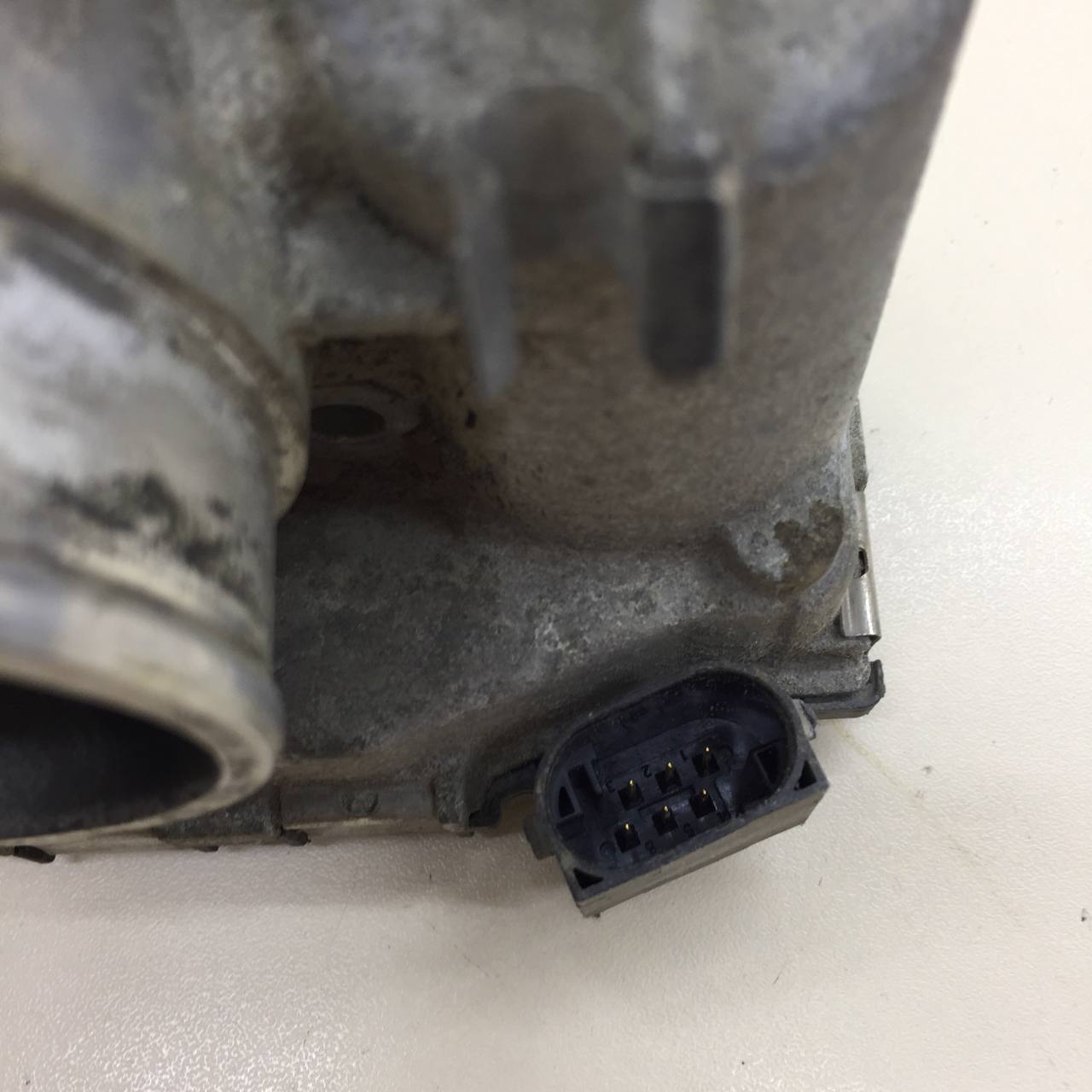 Заслонка дроссельная электрическая Chery Amulet A15 2002-2010