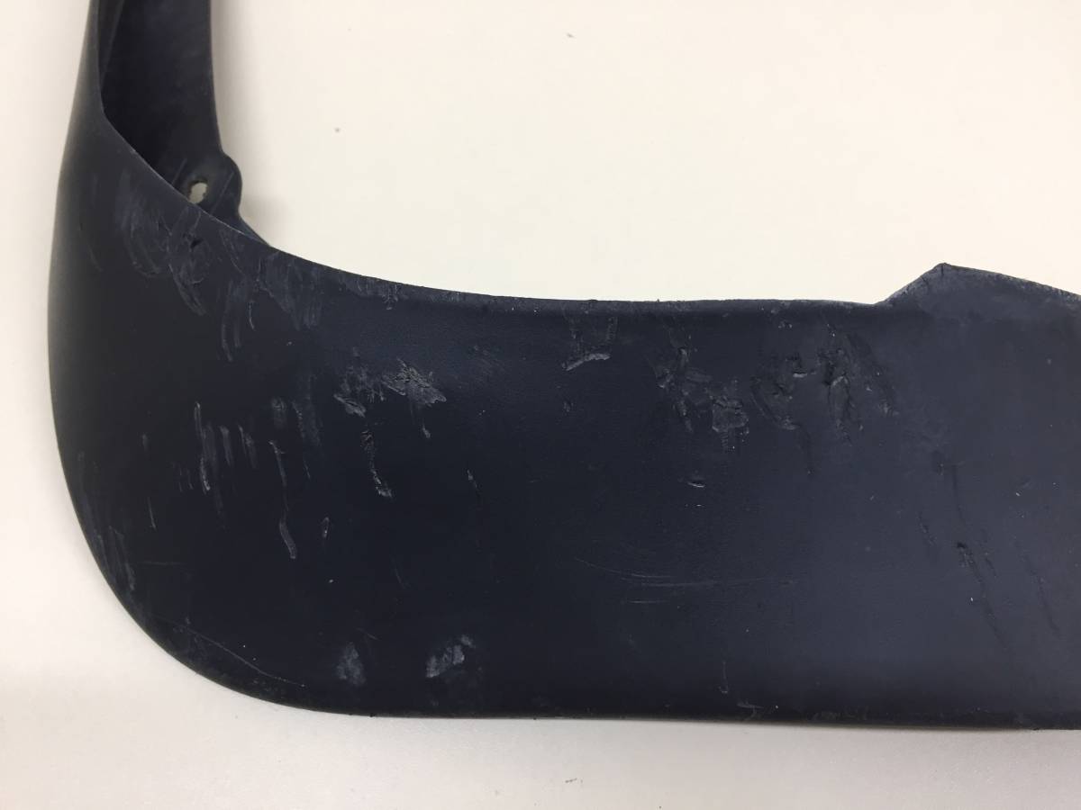 Брызговик задний левый Nissan Terrano (D10) 2014>