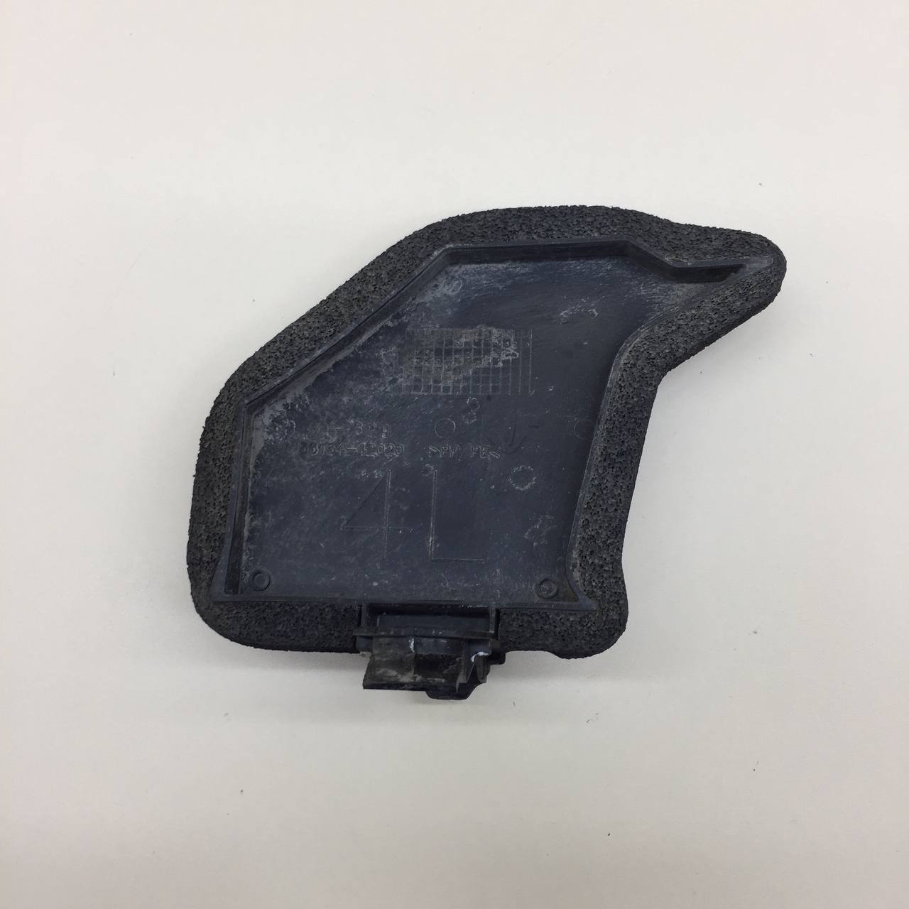 Пыльник (кузов внутри) Toyota Rav 4 (XA40) 2013-2019