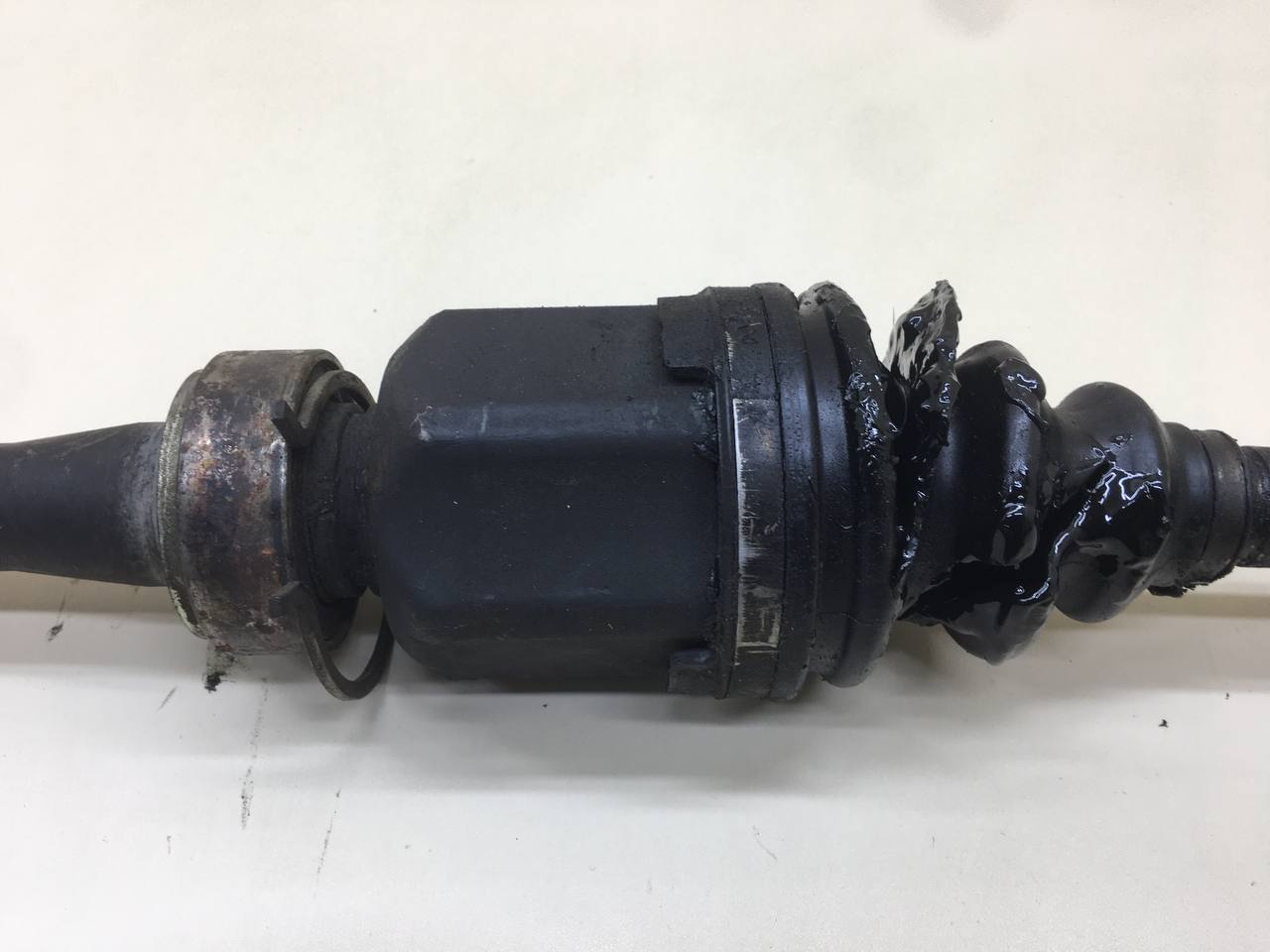 Полуось передняя правая Toyota Camry (V40) 2006-2011 Полуось передняя правая Toyota Camry (V40) 2006-2011