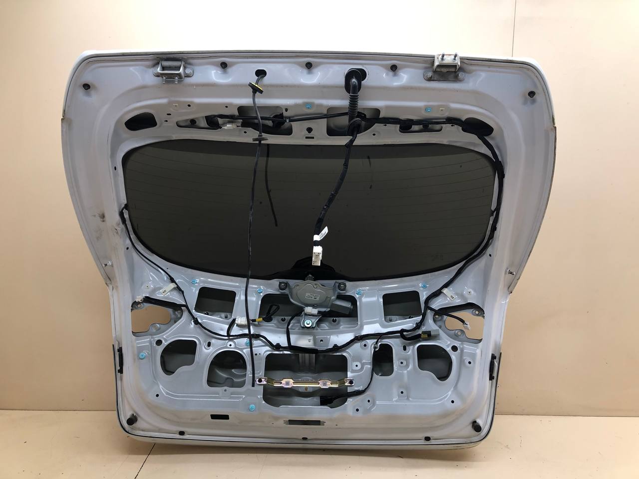 Дверь багажника со стеклом Hyundai i40 (VF) 2011>
