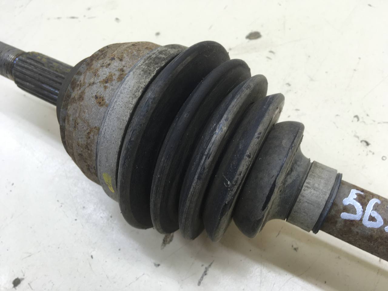 Полуось передняя левая Nissan Almera 3 (G11, G15) 2012> Полуось передняя левая Nissan Almera 3 (G11, G15) 2012>