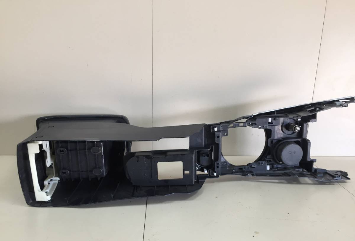Подлокотник Mitsubishi ASX (GA) 2010>