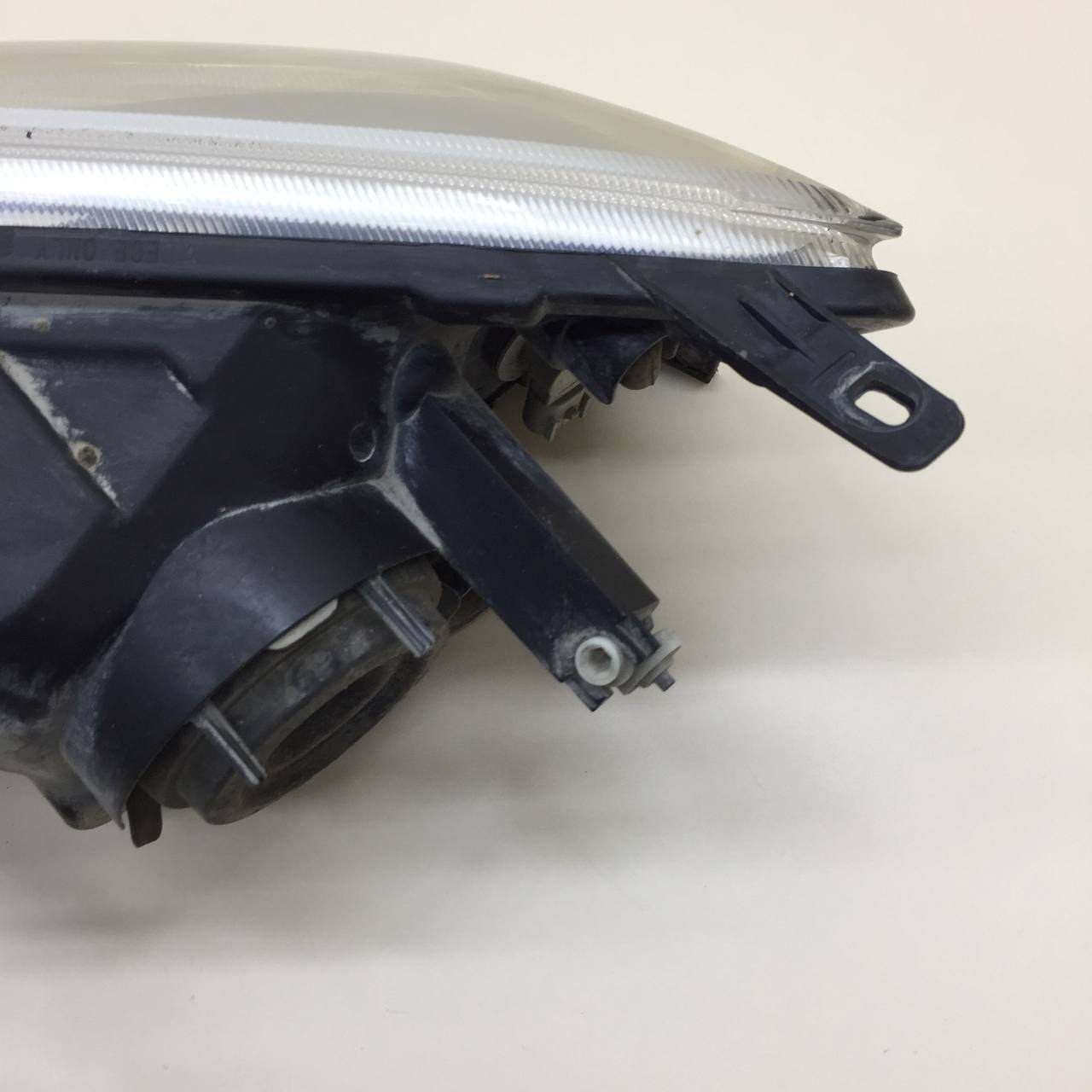 Фара правая Lada Granta 2011>