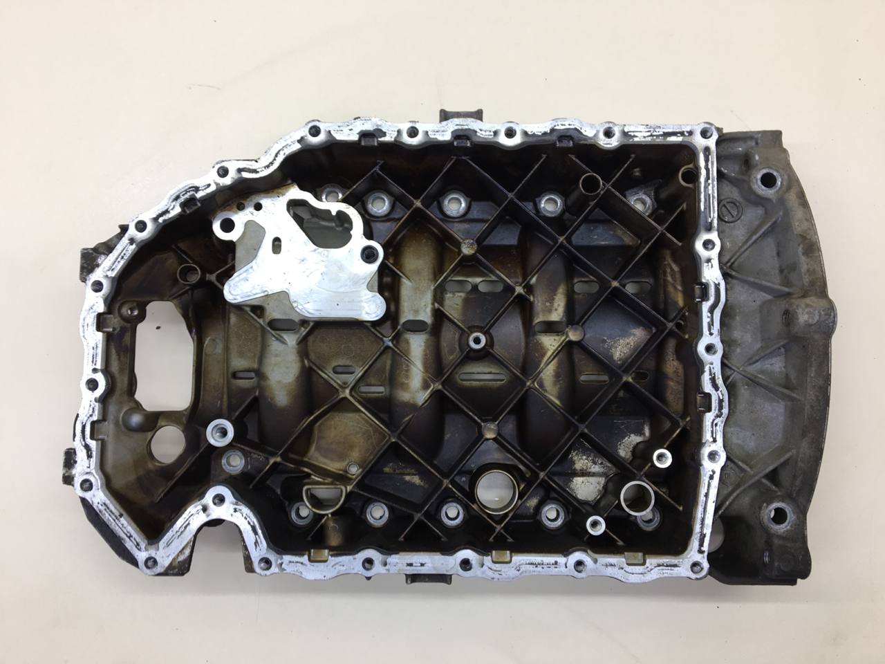 Поддон масляный двигателя Volkswagen Passat B7 2011-2015