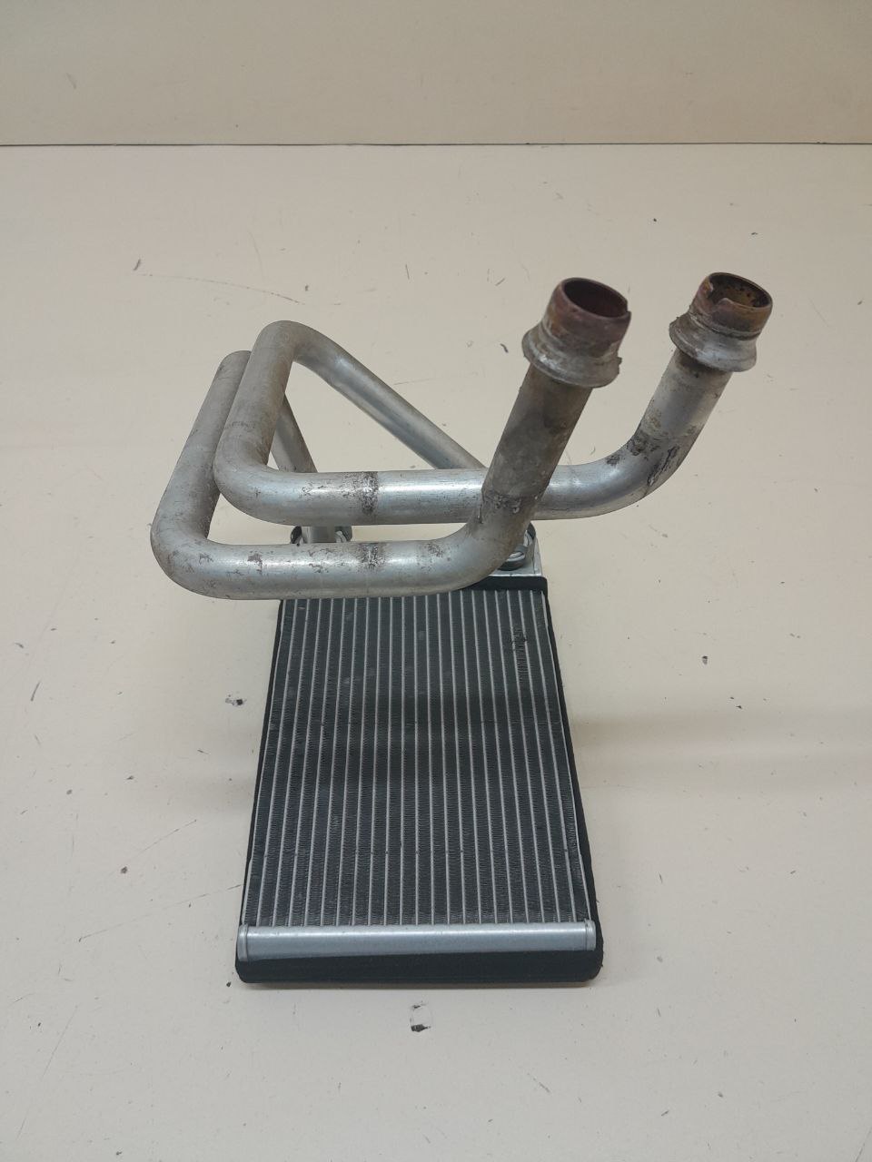 Радиатор отопителя Chevrolet Cobalt (T250) 2011-2015 Радиатор отопителя Chevrolet Cobalt (T250) 2011-2015