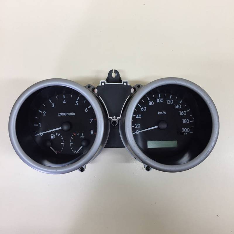 Панель приборов Chevrolet Aveo T200 2003-2008 Панель приборов Chevrolet Aveo T200 2003-2008