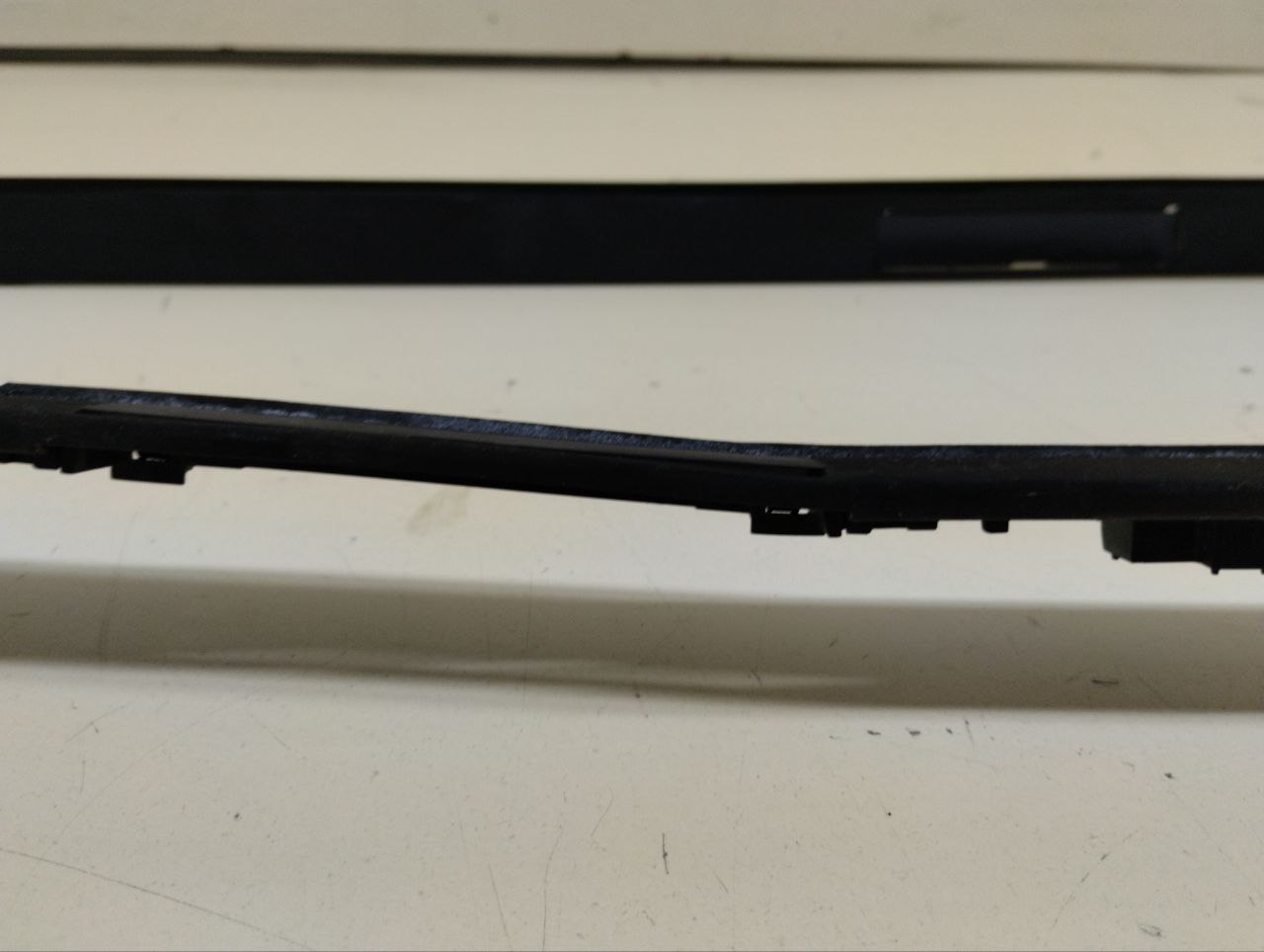 Молдинг крыши правый Peugeot 308 2007>