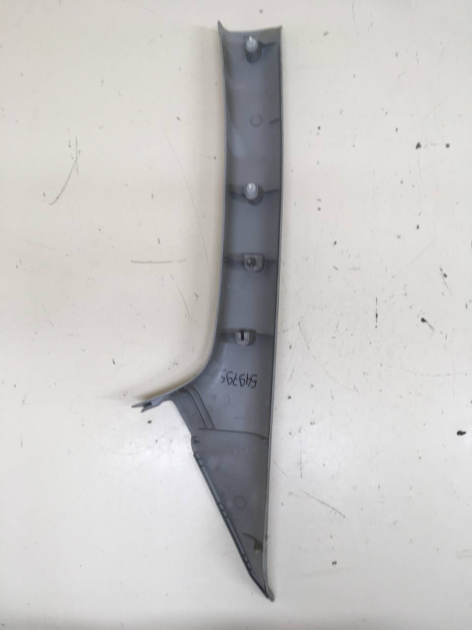 Обшивка стойки Ford Focus 2 (DB) 2008-2011 Обшивка стойки Ford Focus 2 (DB) 2008-2011