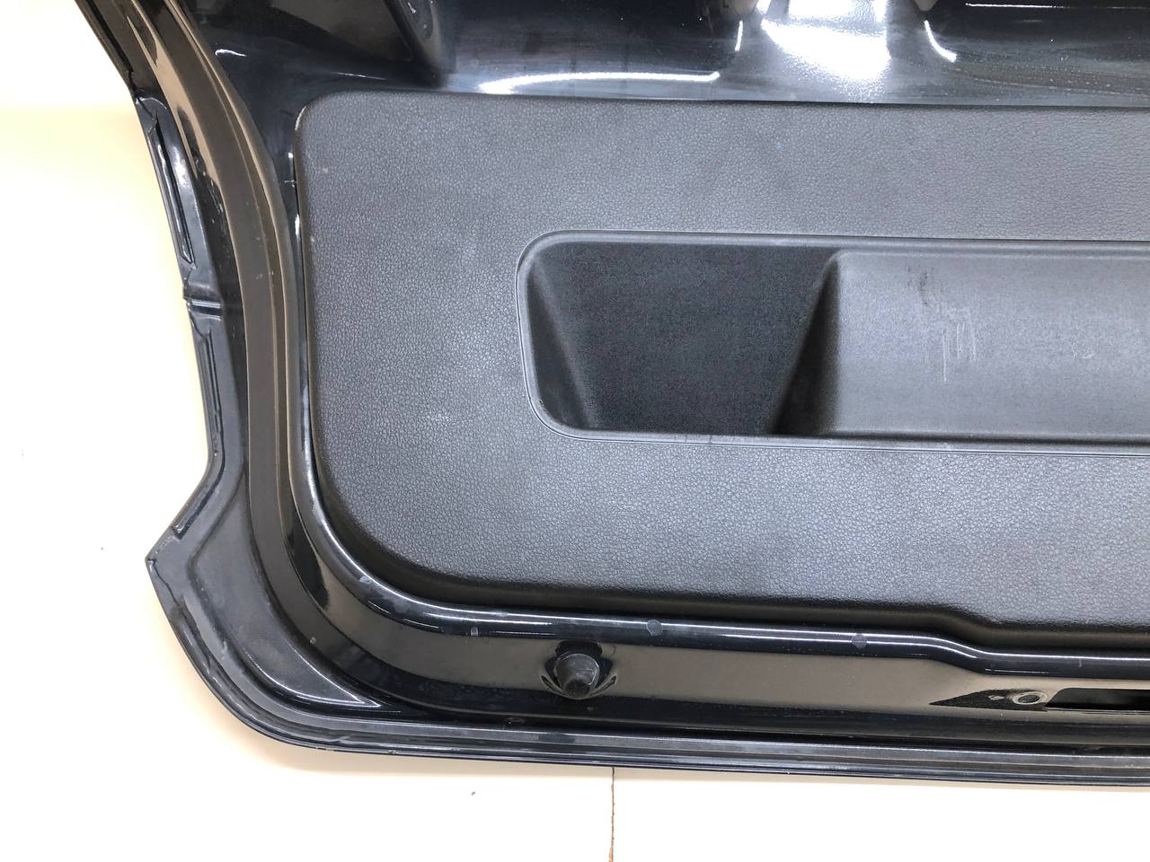 Крышка багажника Volkswagen Polo (MK5) 2011-2020 Крышка багажника Volkswagen Polo (MK5) 2011-2020