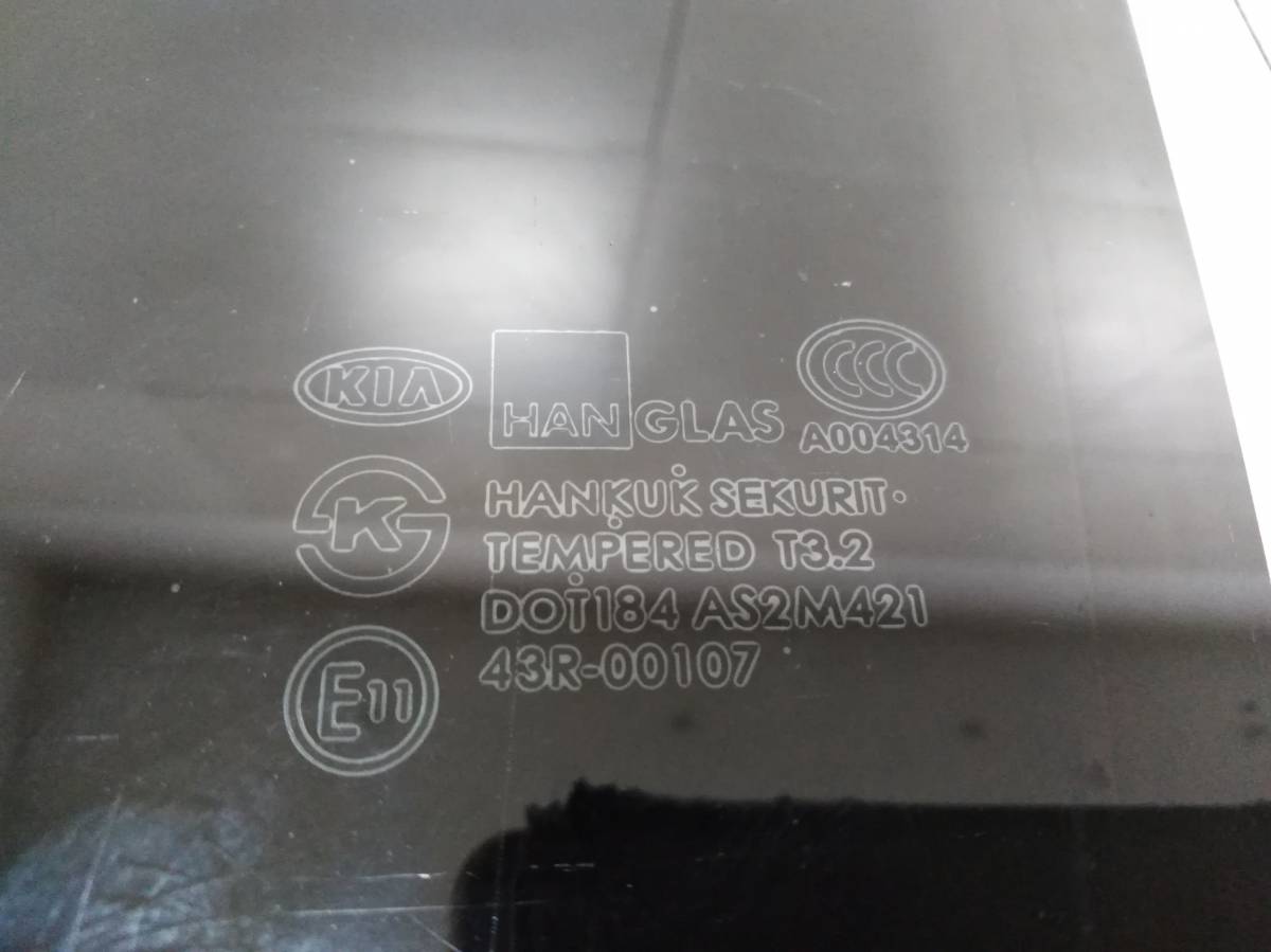 Стекло двери задней левой Kia Spectra (SD) 2004-2011