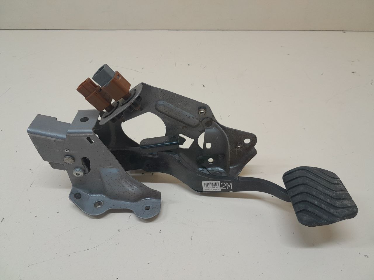 Педаль тормоза Nissan Qashqai (J11) 2014> Педаль тормоза Nissan Qashqai (J11) 2014>