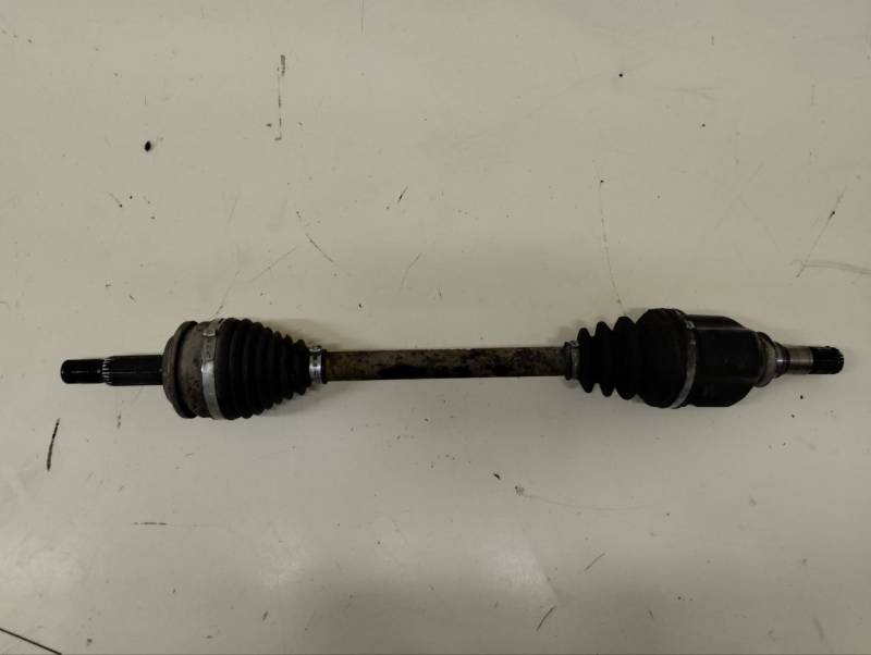 Полуось передняя левая Toyota Auris (E150) 2006-2012 Полуось передняя левая Toyota Auris (E150) 2006-2012