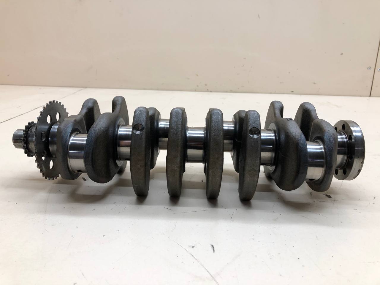 Коленвал Toyota Rav 4 (XA40) 2013-2019 Коленвал Toyota Rav 4 (XA40) 2013-2019