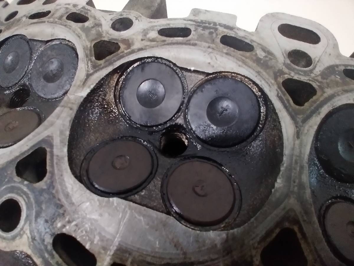 Головка блока цилиндров Ford Fusion (JU) 2002-2012 Головка блока цилиндров Ford Fusion (JU) 2002-2012