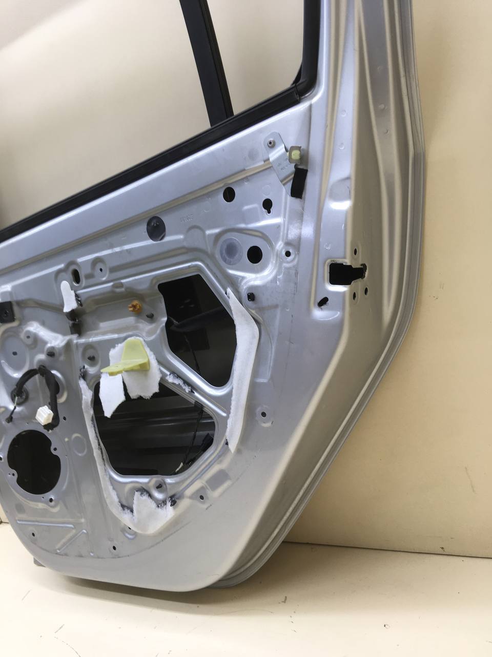 Дверь задняя правая Renault Sandero Stepway (5S) 2014-2022 Дверь задняя правая Renault Sandero Stepway (5S) 2014-2022