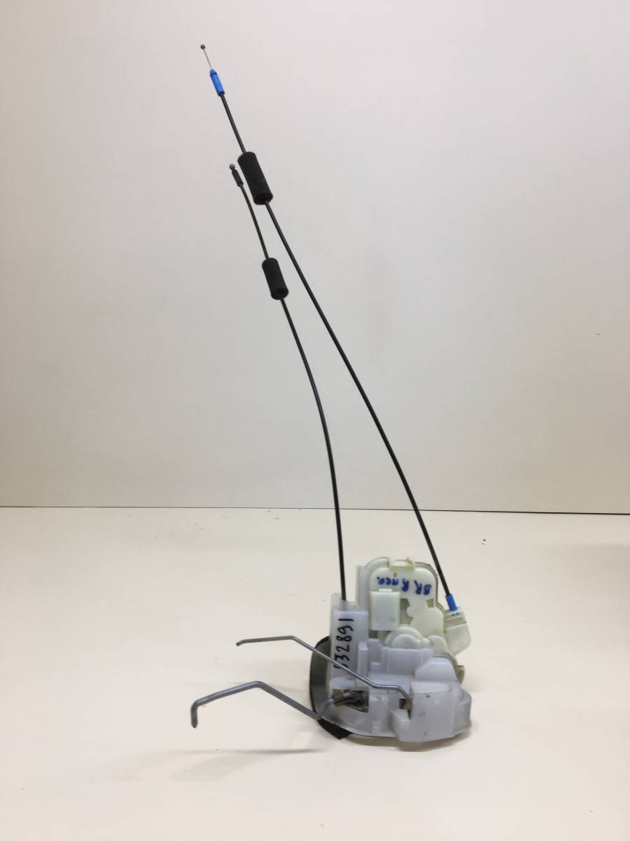 Замок двери передней правой Subaru Legacy Outback (B14) 2010-2014