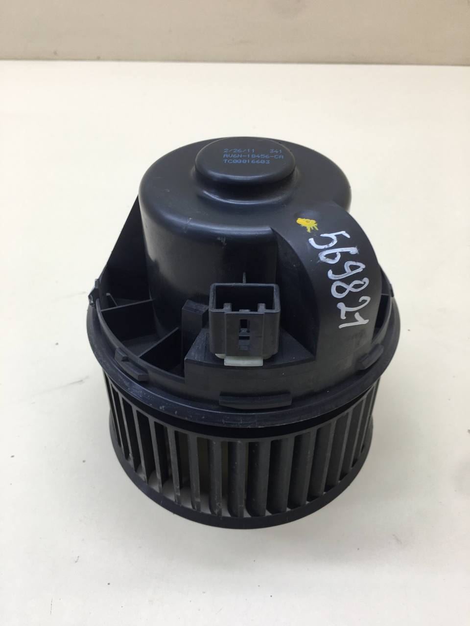 Моторчик отопителя Ford Focus 3 2011>