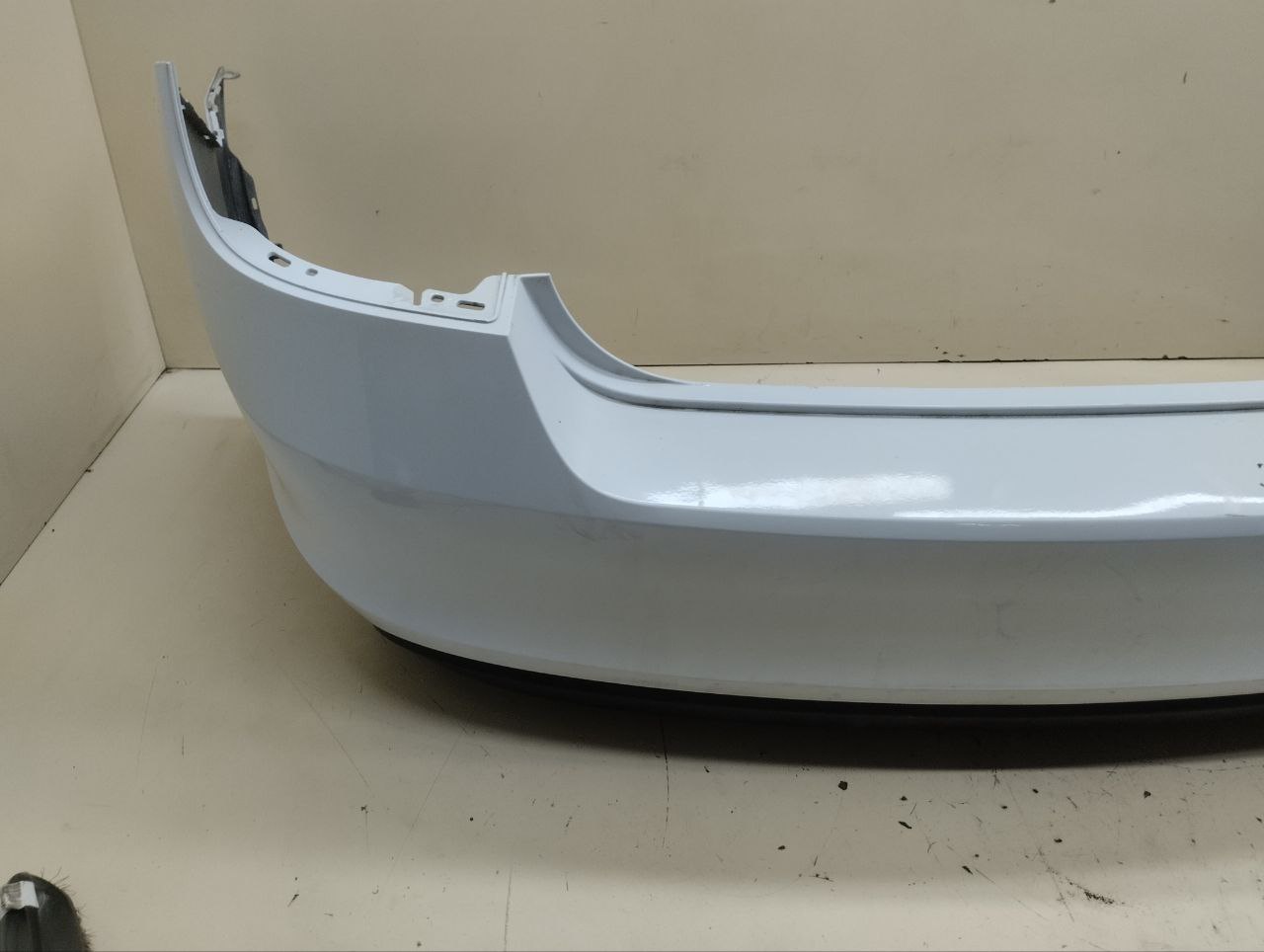 Бампер задний Skoda Rapid 2012-2020 Бампер задний Skoda Rapid 2012-2020