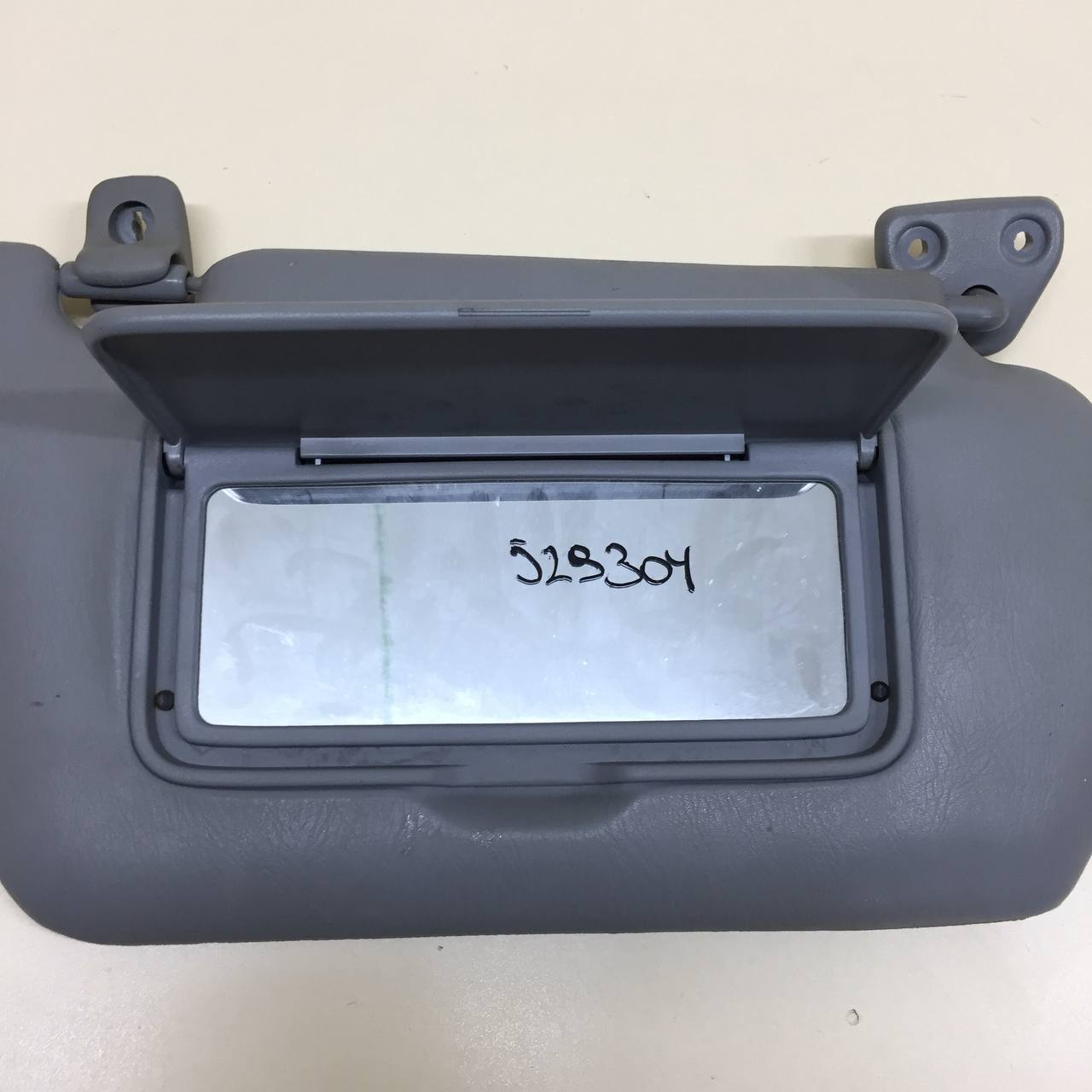 Козырек солнцезащитный (внутри) Nissan Almera Classic (B10) 2006-2013