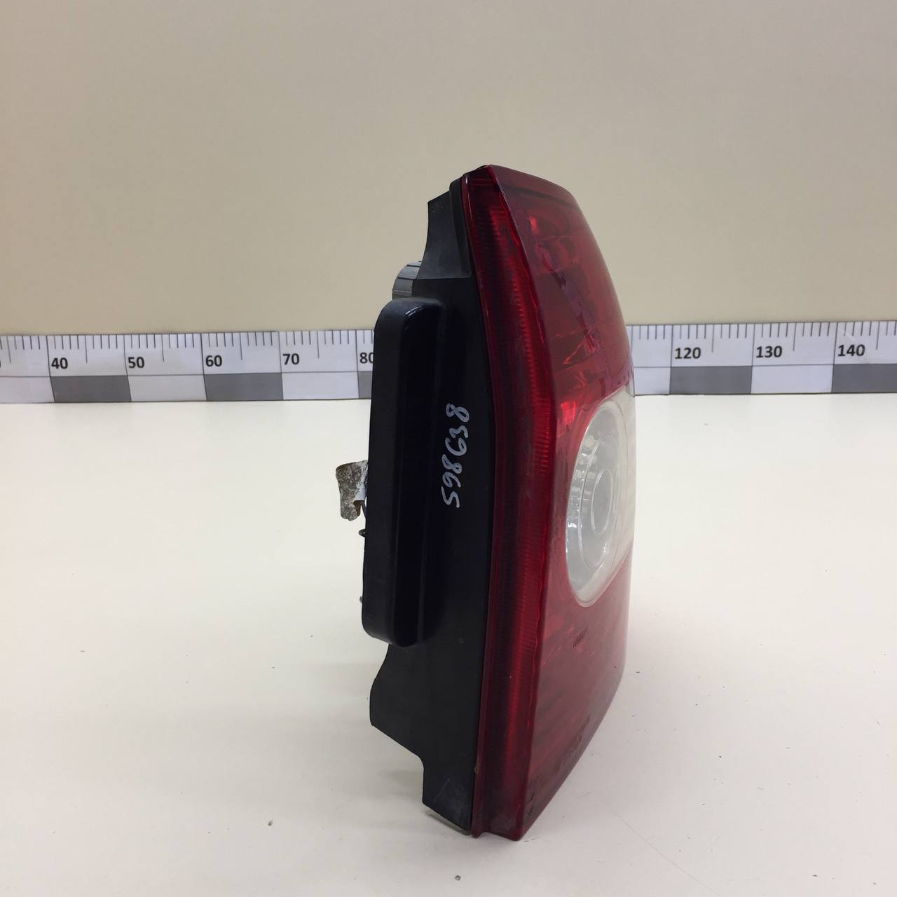 Фонарь задний правый Lada Priora 2007-2018